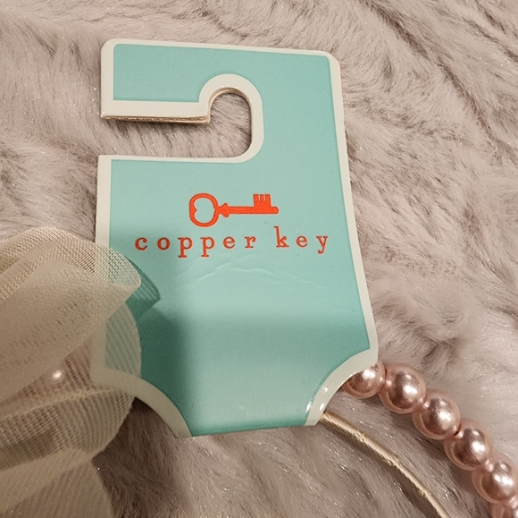! NWT Copper Key Pink Pearl & White Pearl Headband Bundle - 2 Headbands NEW ! - Picture 8 of 8